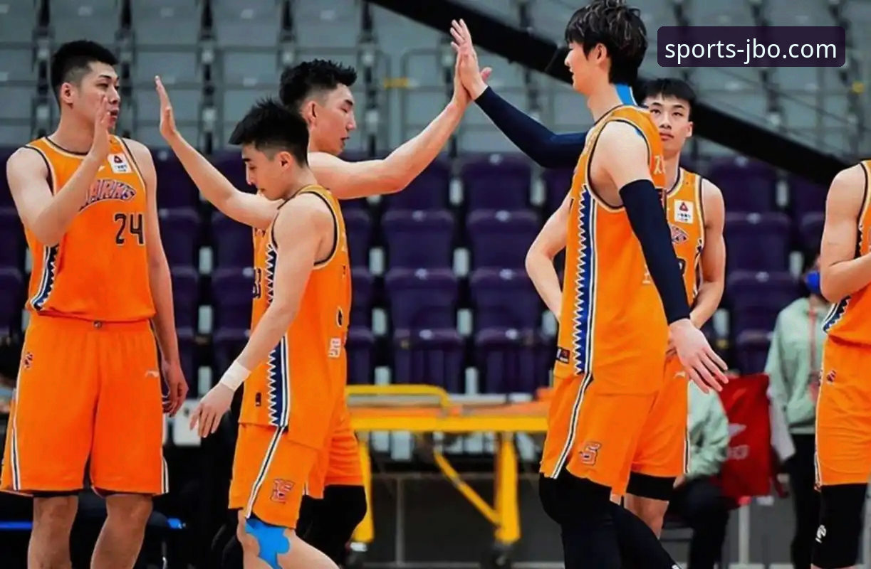 上海男篮豪取12连胜登顶CBA：一场团队篮球的胜利分析与观赛指南